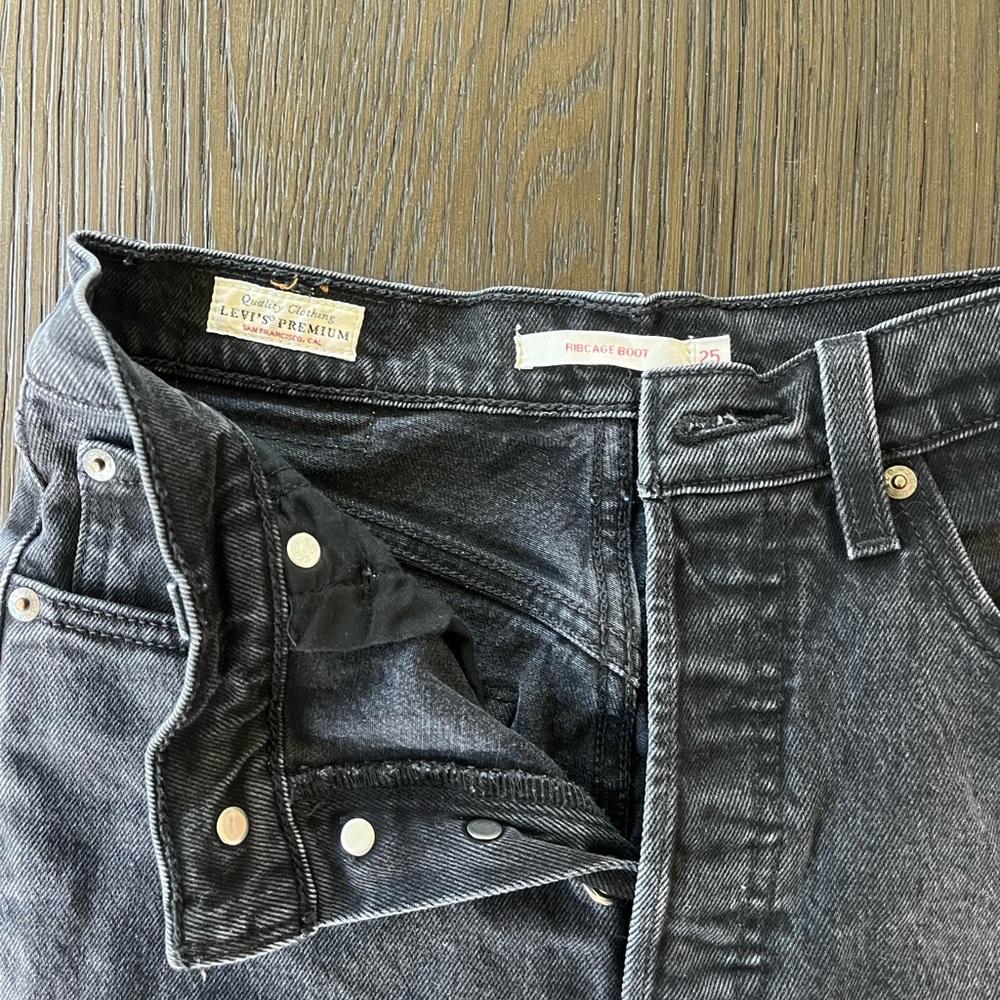 Levi’s Rib Cage bootcut 25 - Picture 3 of 3